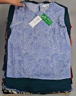 Фотография  428 - Блузки+Джемпера Bestseller Summer 045 B#8,5 кг, ЛОТ №9041 оптом в Калуге и Калужской области