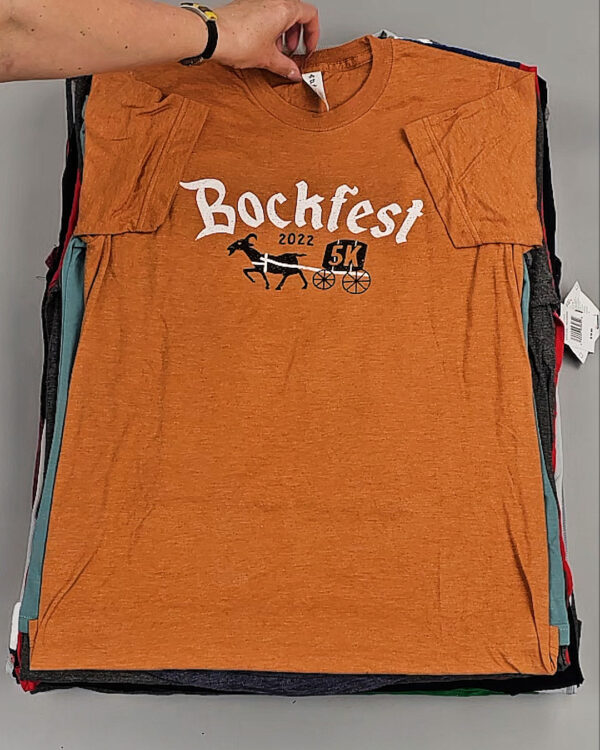 Фотография  688 - Футболки СТОК CAN 084#5 кг, ЛОТ №9000 оптом в Калуге и Калужской области