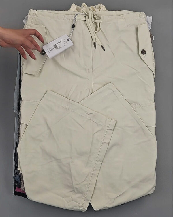 Фотография  404 - CO COUTURE mix 075#25 шт, ЛОТ №9008 оптом в Калуге и Калужской области