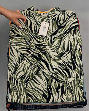 Фотография  463 - Блузки+Джемпера Bestseller Summer 045 B#8,5 кг, ЛОТ №9039 оптом в Калуге и Калужской области