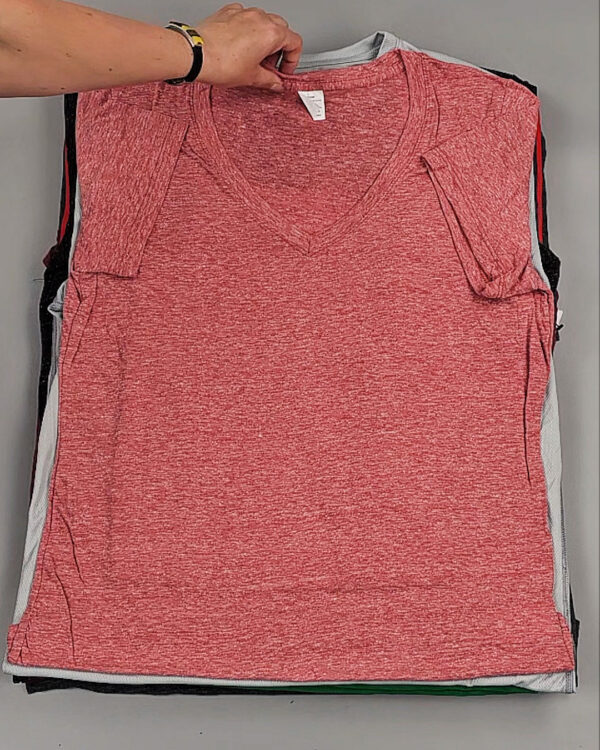 Фотография  843 - Футболки СТОК CAN 084#5 кг, ЛОТ №9000 оптом в Калуге и Калужской области