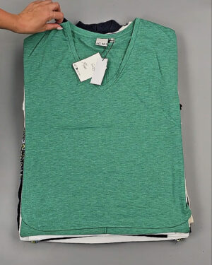 Фотография  860 - Футболки DK COMPANY 045 B#5,5 кг, ЛОТ №9085 оптом в Калуге и Калужской области