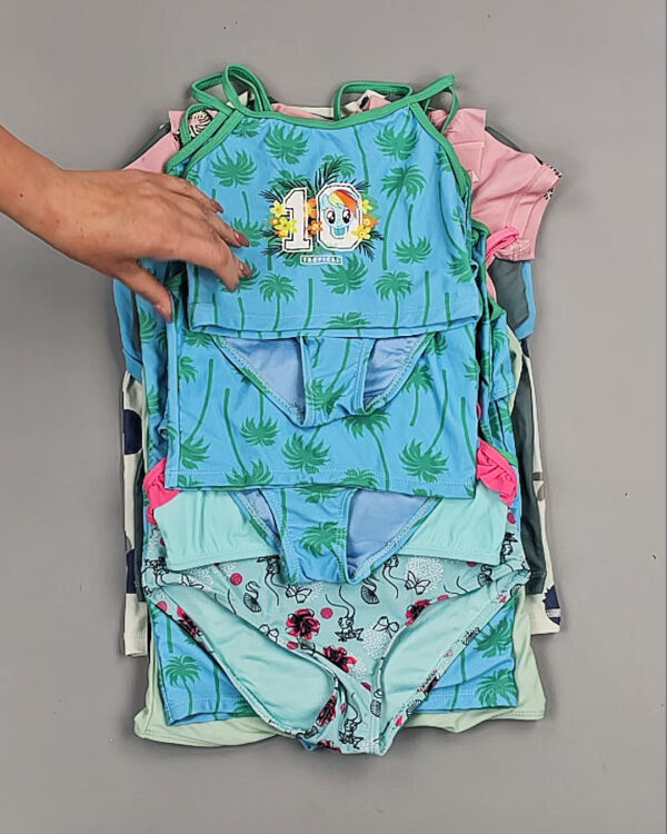 Фотография  234 - Купальники LIDL Kids 114#5 кг, ЛОТ №8949 оптом в Калуге и Калужской области