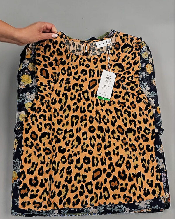 Фотография  242 - Блузки+Джемпера Bestseller Summer 045 B#8,5 кг, ЛОТ №9039 оптом в Калуге и Калужской области