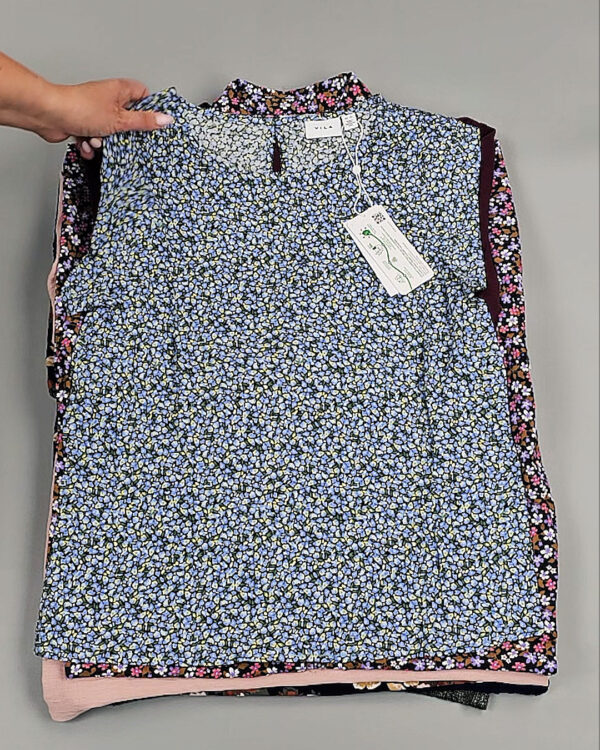 Фотография  176 - Блузки+Джемпера Bestseller Summer 045 B#8,5 кг, ЛОТ №9040 оптом в Калуге и Калужской области