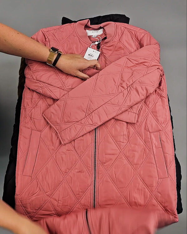 Фотография  108 - Верхняя одежда VILA#10 кг оптом в Калуге и Калужской области