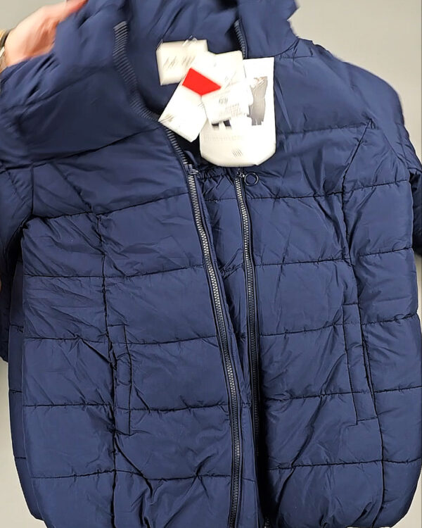 Фотография  916 - Верхняя одежда для беременных C&A 025#9,85 кг, ЛОТ СТ-9328 оптом в Калуге и Калужской области