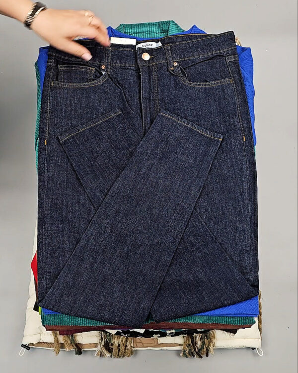 Фотография  809 - B.YOUNG Winter mix 104#15 кг, ЛОТ СТ-9194 оптом в Калуге и Калужской области