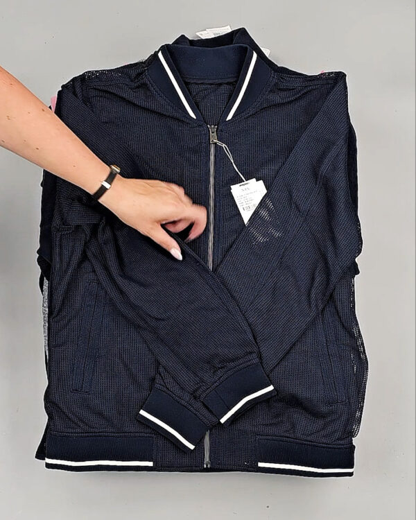 Фотография  314 - Толстовки Корея 085#7,4 кг, ЛОТ СТ-9235 оптом в Калуге и Калужской области