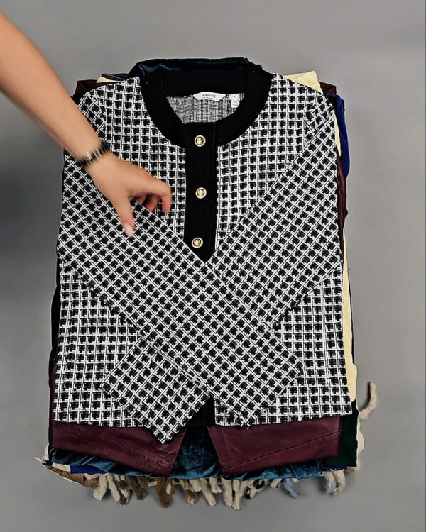 Фотография  972 - B.YOUNG Winter mix 104#15 кг, ЛОТ СТ-9196 оптом в Калуге и Калужской области