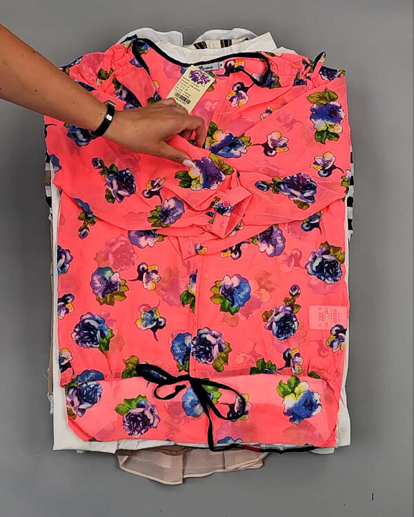 Фотография  816 - Блузки Корея 085#5 кг, ЛОТ СТ-9217 оптом в Калуге и Калужской области