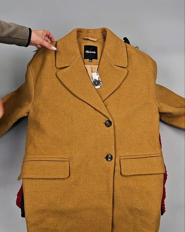 Фотография  738 - Верхняя одежда женская CAN 104#15 кг, ЛОТ СТ-9352 оптом в Калуге и Калужской области