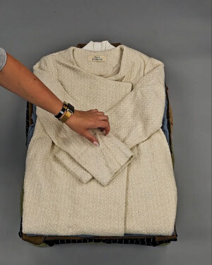 Фотография  876 - Верхняя одежда Корея 085#15 кг оптом в Калуге и Калужской области