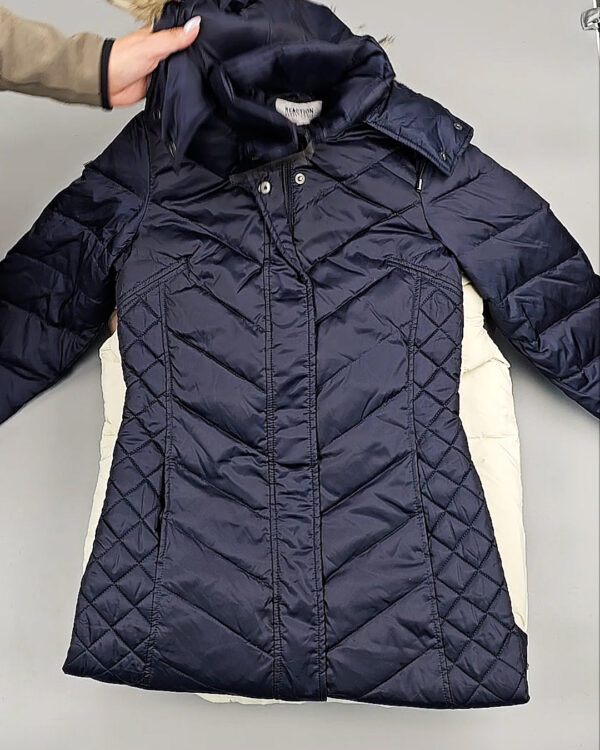 Фотография  408 - Верхняя одежда женская CAN 104#15 кг, ЛОТ СТ-9353 оптом в Калуге и Калужской области