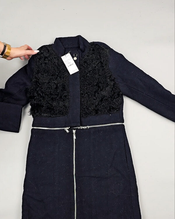 Фотография  709 - Верхняя одежда Корея 085#15 кг, ЛОТ № СТ-9247 оптом в Калуге и Калужской области