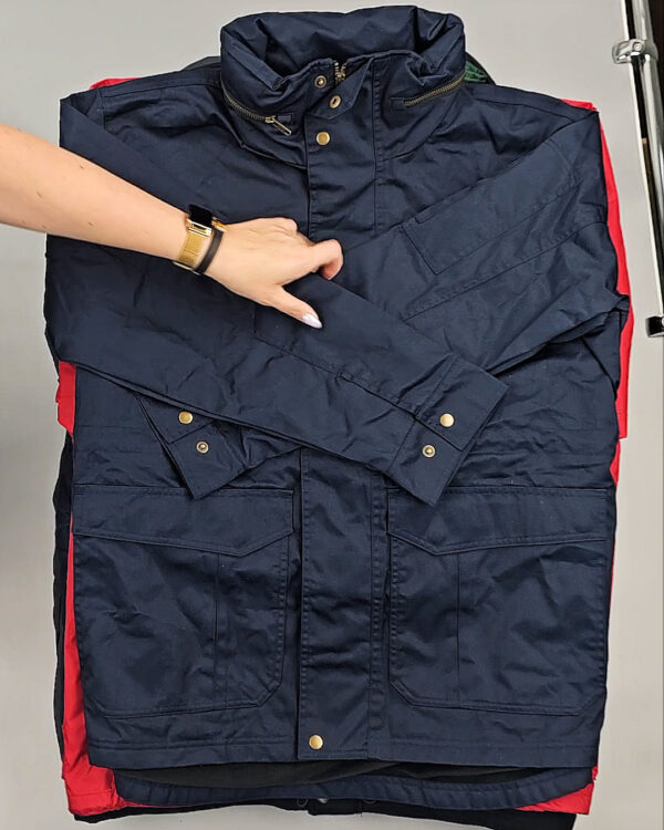 Фотография  732 - Верхняя одежда мужская CAN 104#15 кг, ЛОТ СТ-9441 оптом в Калуге и Калужской области