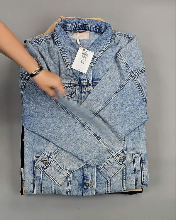 Фотография  683 - Ветровки Bestseller 045#10 кг, ЛОТ СТ-9408 оптом в Калуге и Калужской области