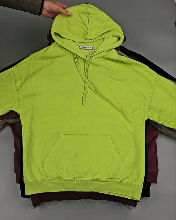 Фотография  971 - Толстовки#10 кг, ЛОТ № СХ-0152 оптом в Калуге и Калужской области