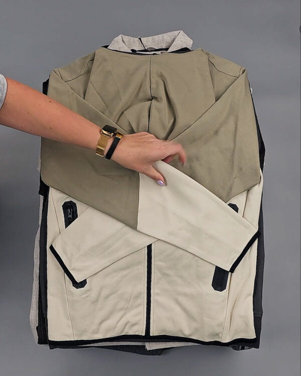 Фотография  694 - JACK JONES Men Winter mix 075#20 кг, ЛОТ № СТ-9446 оптом в Калуге и Калужской области