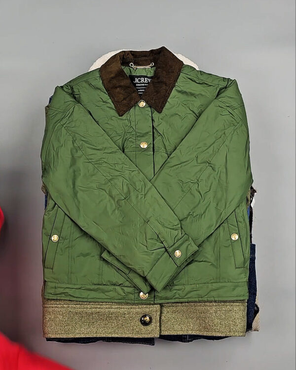 Фотография  794 - Ветровки женские CAN 104#12,7 кг, ЛОТ СТ-9405 оптом в Калуге и Калужской области