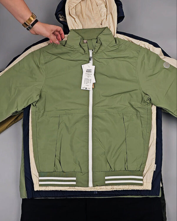 Фотография  548 - Ветровки BLEND HE + 075#10,3 кг, ЛОТ СТ-9570 оптом в Калуге и Калужской области