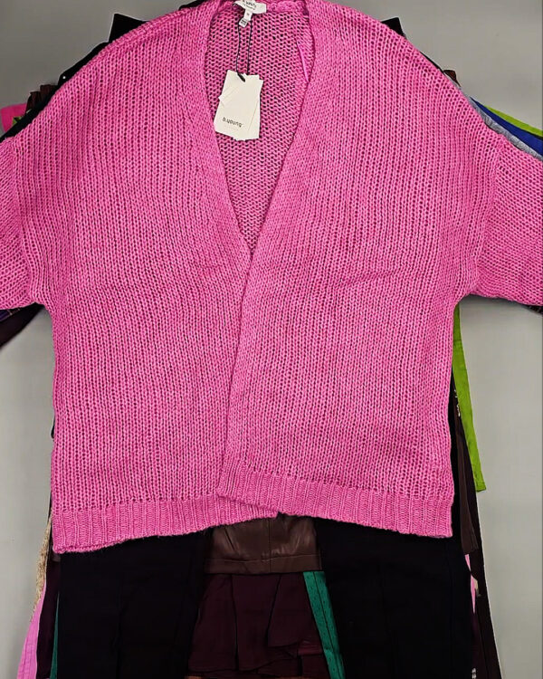 Фотография  525 - B.YOUNG Winter mix 104#15 кг, ЛОТ СТ-9597 оптом в Калуге и Калужской области