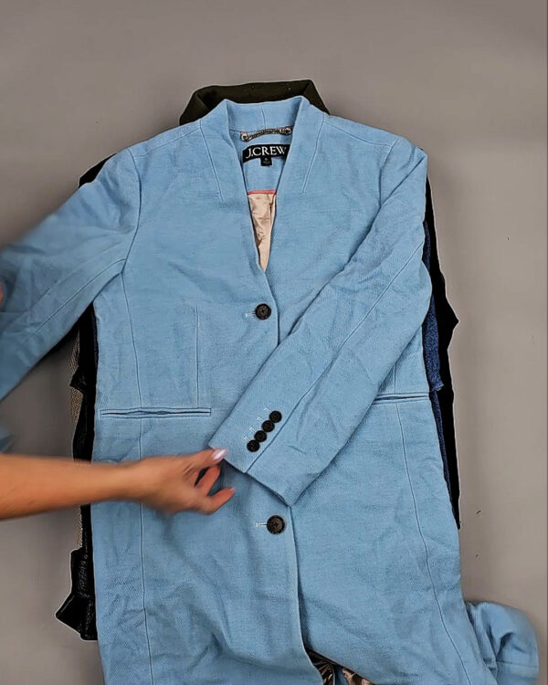 Фотография  850 - Ветровки женские CAN 104#11,5 кг, ЛОТ СТ-9402 оптом в Калуге и Калужской области