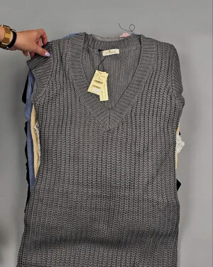 Фотография  881 - Джемпера Корея 085#7 кг, ЛОТ СТ-9415 оптом в Калуге и Калужской области