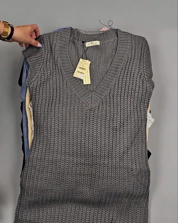 Фотография  320 - Джемпера Корея 085#7 кг, ЛОТ СТ-9415 оптом в Калуге и Калужской области