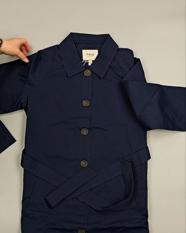 Фотография  196 - Ветровки Bestseller+DK 035#10 кг, ЛОТ СТ-9399 оптом в Калуге и Калужской области