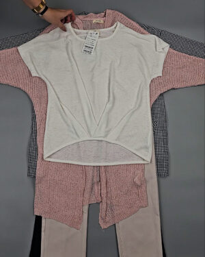 Фотография  808 - Комплекты жен Корея 085#5 кг, ЛОТ СТ-9574 оптом в Калуге и Калужской области