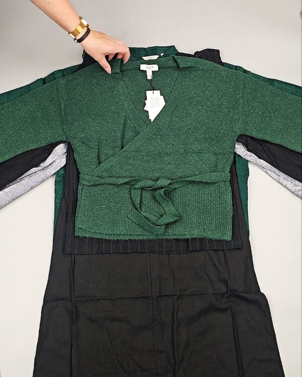 Фотография  410 - B.YOUNG Winter mix 104#15 кг, ЛОТ СТ-9599 оптом в Калуге и Калужской области