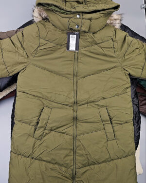 Купить Куртки BESTSELLER зима 045#10 кг, ЛОТ СТ-9827 оптом в Калуге и Калужской области