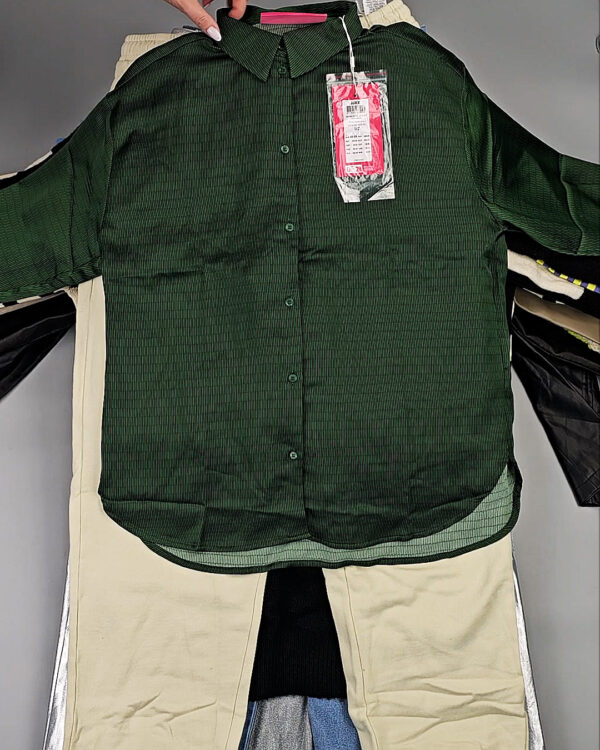 Фотография  521 - JACK JONES Women Winter mix 075 #15 кг, ЛОТ СТ-9961 оптом в Калуге и Калужской области