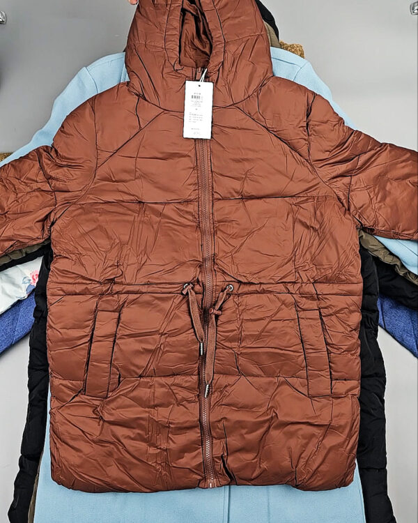 Фотография  926 - Верхняя одежда VILA 104#10 кг, ЛОТ СТ-9714 оптом в Калуге и Калужской области