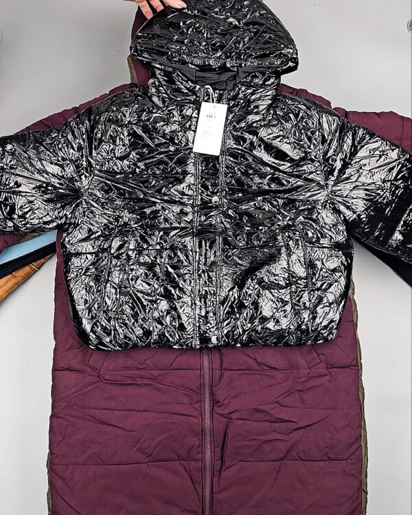 Фотография  396 - Верхняя одежда VILA 104#10 кг, ЛОТ СТ-9716 оптом в Калуге и Калужской области