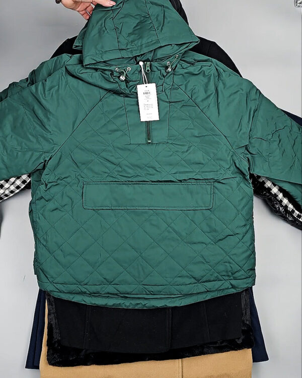 Фотография  250 - Верхняя одежда VILA#10,1 кг, ЛОТ СТ-9710 оптом в Калуге и Калужской области