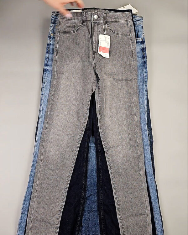 Фотография  999 - Джинсы C&A ж/м#10 кг, ЛОТ СТ-9865 оптом в Калуге и Калужской области