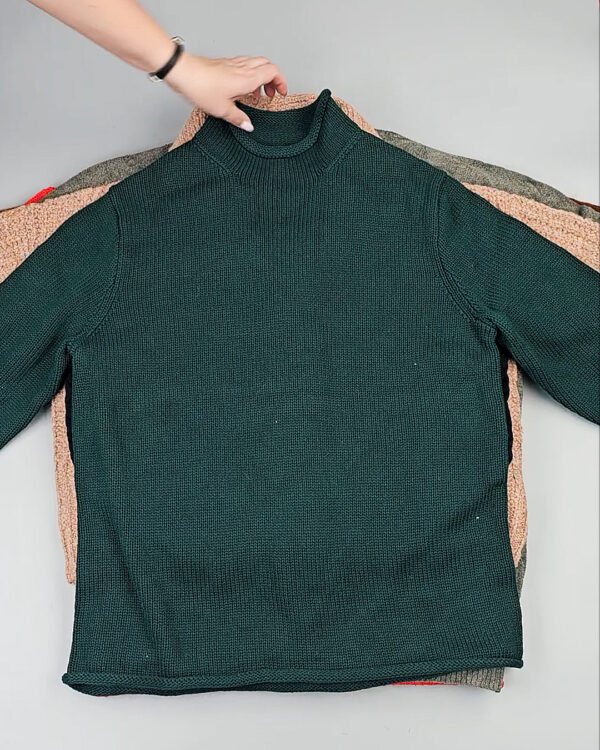 Фотография  639 - Джемпера СТОК CAN#10 кг, ЛОТ СТ-9915 оптом в Калуге и Калужской области