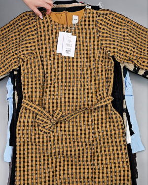 Фотография  758 - DK, Bestseller + Winter mix#15 кг, ЛОТ СТ-9957 оптом в Калуге и Калужской области