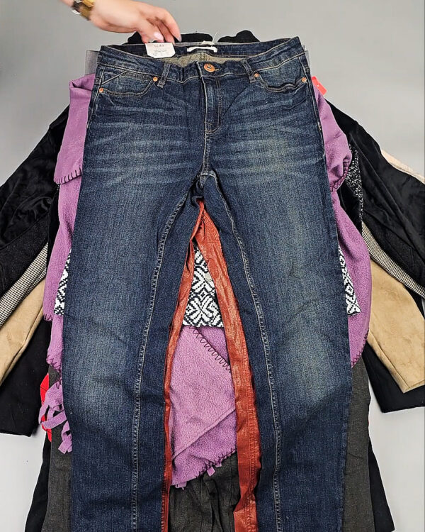 Фотография  749 - Женский микс зима (Winter mix)#20 кг, ЛОТ СХ-0206 оптом в Калуге и Калужской области