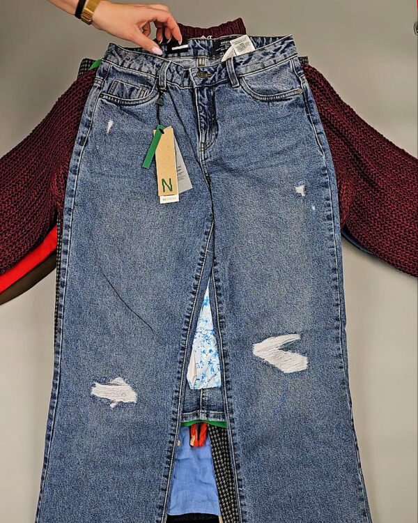 Фотография  361 - DK+Bestseller 085#16 кг, ЛОТ СТ-9950 оптом в Калуге и Калужской области