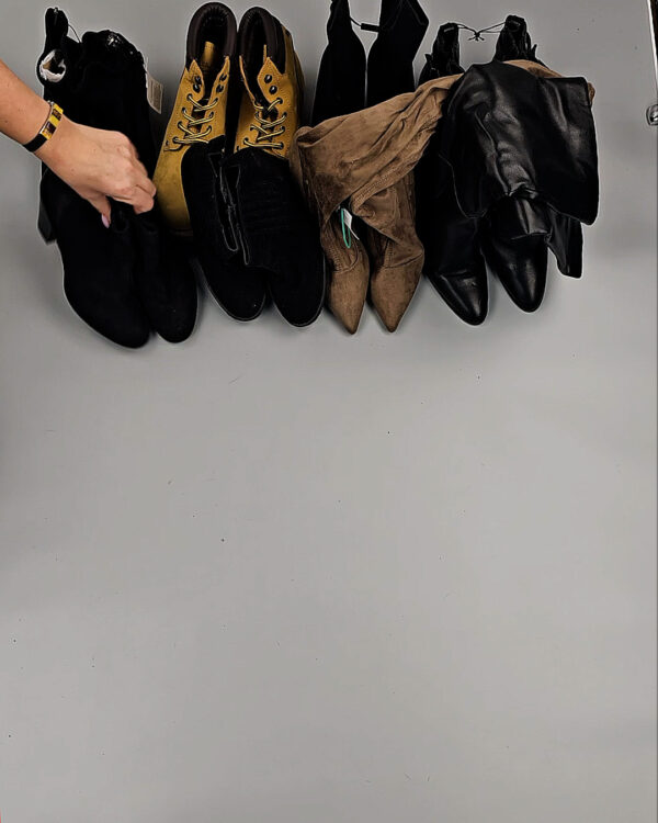 Фотография  953 - Обувь СТОК Demi шт#20 шт, ЛОТ СТ-9772 оптом в Калуге и Калужской области