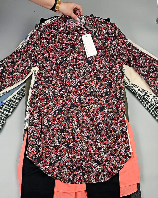 Фотография  962 - DK+Bestseller 085#16 кг, ЛОТ СТ-9953 оптом в Калуге и Калужской области