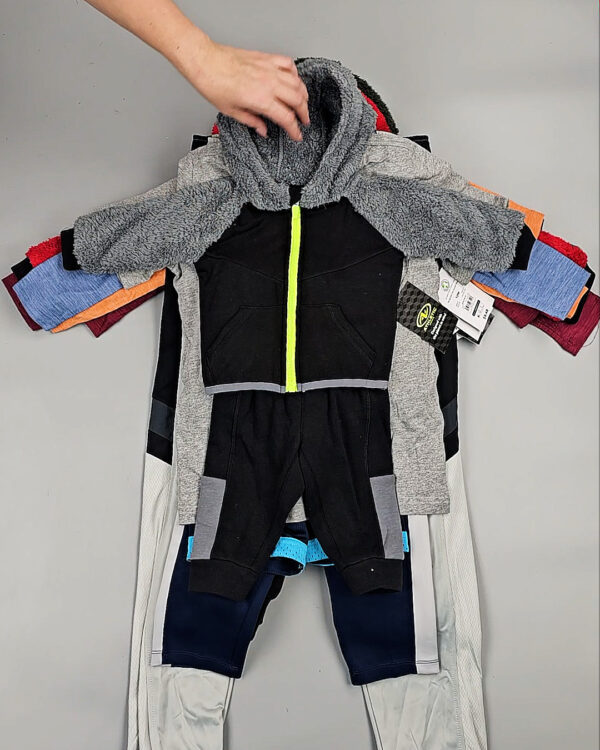 Фотография  990 - Спортивные костюмы дети CAN#6 кг, ЛОТ СТ-9739 оптом в Калуге и Калужской области