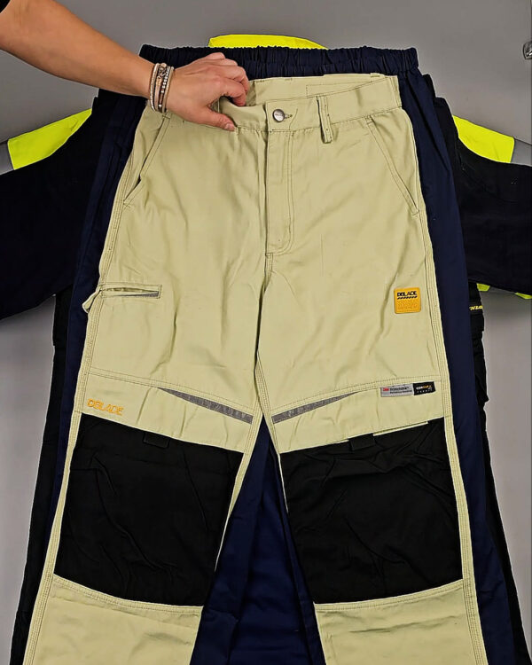 Фотография  923 - Рабочая одежда mix БМ#25 кг, ЛОТ СХ-0268 оптом в Калуге и Калужской области