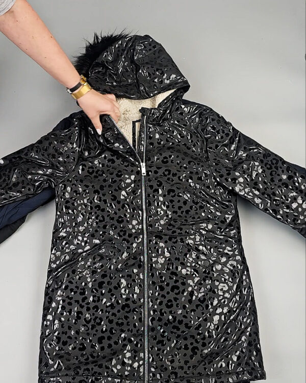 Фотография  818 - Куртки детские (Children Anoraks)#11 кг, ЛОТ СХ-0281 оптом в Калуге и Калужской области